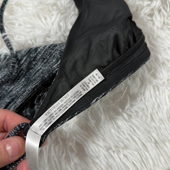 Victoria Sport by Victoria’s Secret Heather Grey Sports Bra - Picture 8 of 8